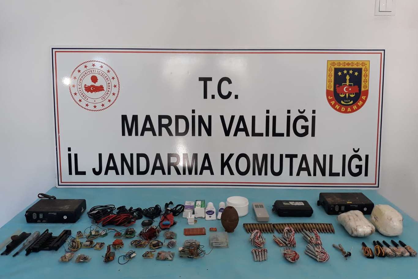 ​Mardin’de patlayıcı madde ele geçirildi