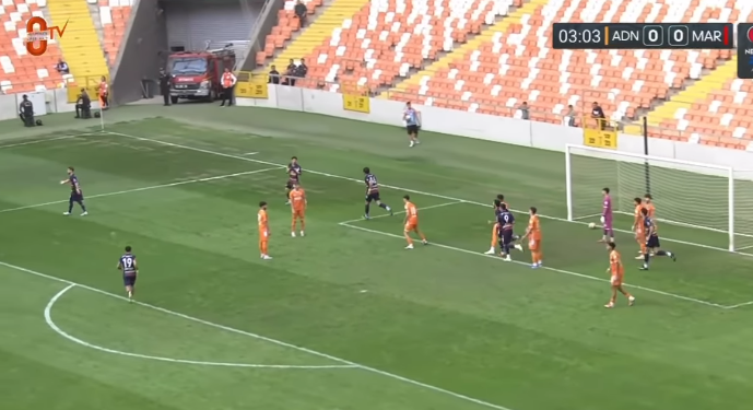 Mardin 1969 Spor, deplasmanda Adanaspor’u 5-2 mağlup ederek üst üste 7. galibiyetini aldı ve 2. Lig Kırmızı Grup’ta liderlik koltuğuna oturdu.